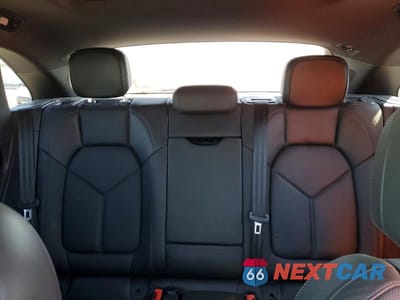 Zdjęcie 10 z 13 samochodu: 2018 PORSCHE MACAN S VIN:WP1AB2A57JLB39948 - miniatura
