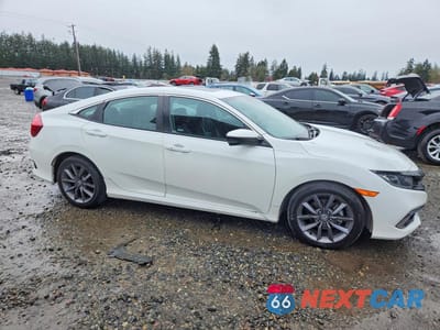 Czwarte zdjęcie samochodu z boku: 2019 HONDA CIVIC EXL VIN:19XFC1F73KE216074 - miniatura