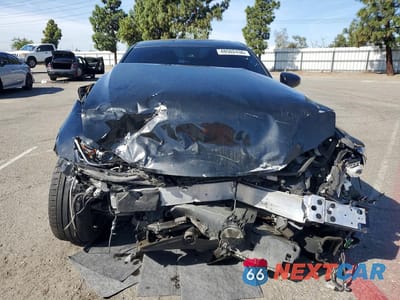 Piąte zdjęcie samochodu w środku: 2019 LEXUS IS 350 BASE VIN:JTHBZ1D2XK5034256 - miniatura