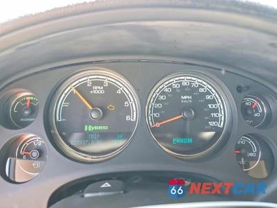 Zdjęcie 9 z 13 samochodu: 2010 GMC YUKON DENALI HYBRID VIN:1GKUKGEJ2AR208517 - miniatura
