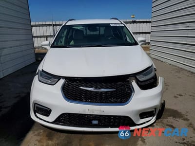 Piąte zdjęcie samochodu w środku: 2021 CHRYSLER PACIFICA TOURING L VIN:2C4RC1BG8MR604762 - miniatura