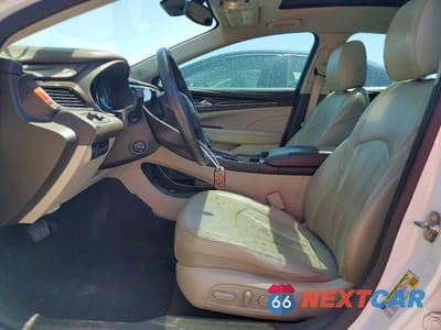 Zdjęcie 7 z 12 samochodu: 2017 BUICK LACROSSE PREMIUM VIN:1G4ZR5SSXHU154921 - miniatura