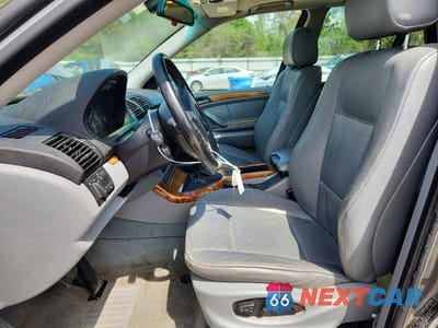 Zdjęcie 7 z 13 samochodu: 2004 BMW X5 3.0I VIN:5UXFA13514LU38890 - miniatura