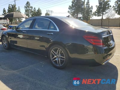 Drugie zdjęcie samochodu z przodu: 2018 MERCEDES-BENZ S 560 VIN:WDDUG8DB0JA381938 - miniatura