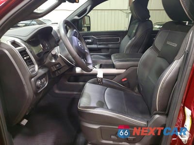 Zdjęcie 7 z 13 samochodu: 2024 RAM 3500 LARAMIE VIN:3C63R3ML9RG281479 - miniatura