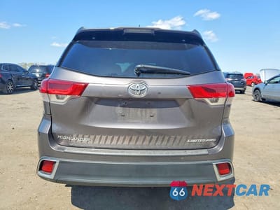 Zdjęcie 6 z 12 samochodu: 2019 TOYOTA HIGHLANDER LIMITED PLATINUM VIN:5TDDZRFH5KS955059 - miniatura