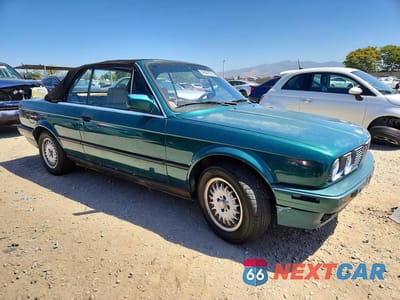 Czwarte zdjęcie samochodu z boku: 1992 BMW 318 I VIN:WBABA731XNEJ12038 - miniatura
