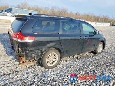 Trzecie zdjęcie samochodu z tyłu: 2014 TOYOTA SIENNA XLE 8-PASSENGER VIN:5TDYK3DC1ES446326 - miniatura