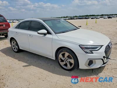 Czwarte zdjęcie samochodu z boku: 2024 AUDI A3 PREMIUM PLUS VIN:WAUHUDGY7RA014864 - miniatura