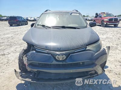 Piąte zdjęcie samochodu w środku: 2017 TOYOTA RAV4 LE VIN:2T3ZFREV3HW360045 - miniatura
