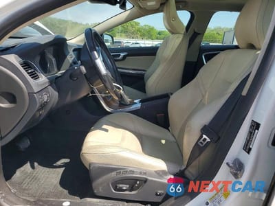 Zdjęcie 7 z 11 samochodu: 2016 VOLVO S60 PLATINUM VIN:LYV402FM6GB101452 - miniatura