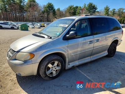 2005 DODGE GRAND CARAVAN SXT 2D4GP44L95R290812 - główne zdjęcie licytacji z USA - miniatura