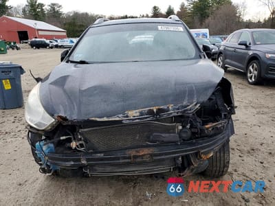 Piąte zdjęcie samochodu w środku: 2010 HYUNDAI TUCSON GLS VIN:KM8JU3AC9AU060139 - miniatura