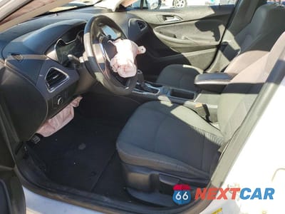 Zdjęcie 7 z 12 samochodu: 2018 CHEVROLET CRUZE LT VIN:1G1BE5SM5J7180844 - miniatura