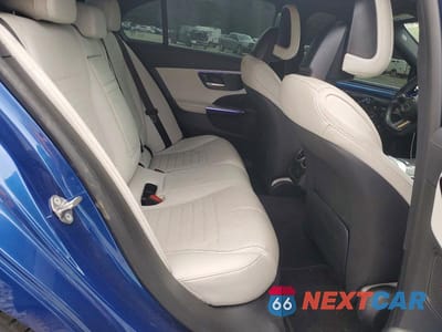 Zdjęcie 10 z 13 samochodu: 2022 MERCEDES-BENZ C 300 VIN:W1KAF4GB3NR045038 - miniatura