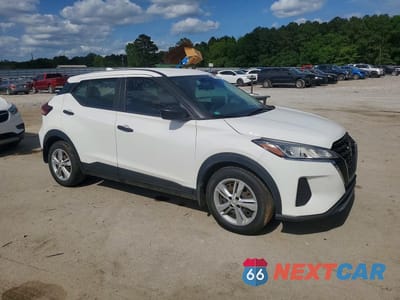 Czwarte zdjęcie samochodu z boku: 2021 NISSAN KICKS S VIN:3N1CP5BV3ML565062 - miniatura