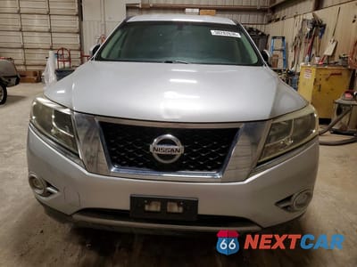 Piąte zdjęcie samochodu w środku: 2013 NISSAN PATHFINDER S VIN:5N1AR2MM7DC630536 - miniatura