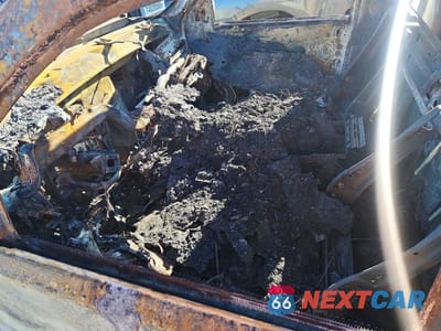 Zdjęcie 7 z 11 samochodu: 2014 CHEVROLET SILVERADO 3500 HD LT UTILITY / SERVICE TRUCK VIN:1GC0K0CG3EF175592 - miniatura