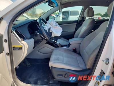 Zdjęcie 7 z 13 samochodu: 2016 HYUNDAI TUCSON SPORT VIN:KM8J3CA28GU254079 - miniatura