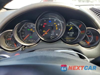 Zdjęcie 9 z 13 samochodu: 2011 PORSCHE CAYENNE VIN:WP1AA2A28BLA08456 - miniatura