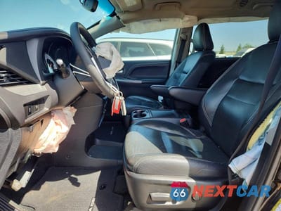 Zdjęcie 7 z 13 samochodu: 2017 TOYOTA SIENNA SE VIN:5TDXZ3DCXHS801392 - miniatura