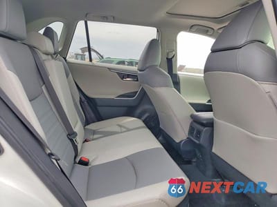 Zdjęcie 11 z 13 samochodu: 2019 TOYOTA RAV4 HYBRID LIMITED VIN:JTMDWRFV4KJ007425 - miniatura