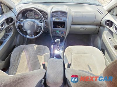 Zdjęcie 8 z 14 samochodu: 2005 HYUNDAI SANTA FE GLS VIN:KM8SC13D55U864557 - miniatura