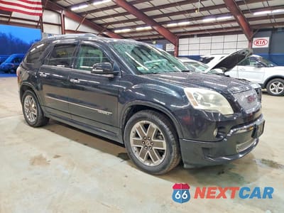 Czwarte zdjęcie samochodu z boku: 2011 GMC ACADIA DENALI VIN:1GKKVTED0BJ326227 - miniatura