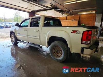 Drugie zdjęcie samochodu z przodu: 2013 GMC SIERRA K1500 SLT VIN:3GTP2WE77DG223803 - miniatura