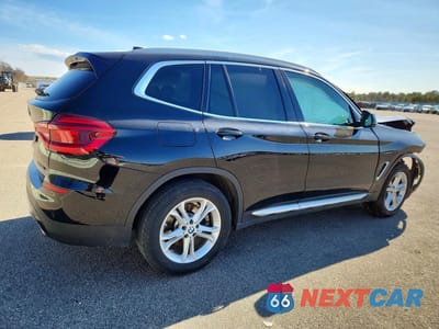Trzecie zdjęcie samochodu z tyłu: 2021 BMW X3 XDRIVE30I VIN:5UXTY5C05M9G31330 - miniatura