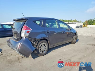 Trzecie zdjęcie samochodu z tyłu: 2016 TOYOTA PRIUS V THREE VIN:JTDZN3EU3GJ047520 - miniatura