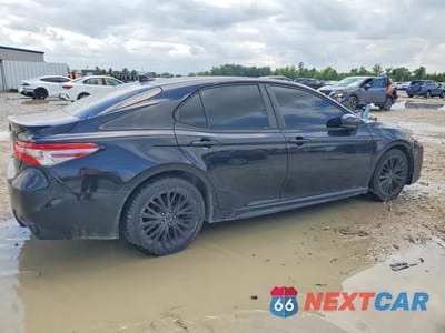 Trzecie zdjęcie samochodu z tyłu: 2019 TOYOTA CAMRY SE VIN:4T1B11HK3KU232164 - miniatura