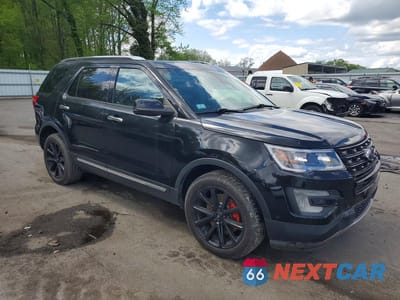 Czwarte zdjęcie samochodu z boku: 2017 FORD EXPLORER LIMITED VIN:1FM5K8FH9HGC08162 - miniatura