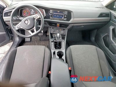 Zdjęcie 8 z 12 samochodu: 2021 VOLKSWAGEN JETTA S VIN:3VWC57BU8MM019189 - miniatura