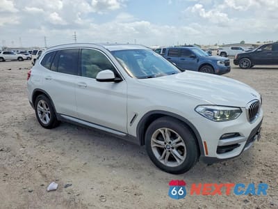 Czwarte zdjęcie samochodu z boku: 2021 BMW X3 SDRIVE30I VIN:5UXTY3C04M9H13098 - miniatura