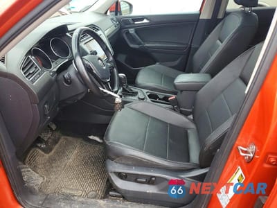 Zdjęcie 7 z 14 samochodu: 2018 VOLKSWAGEN TIGUAN SE VIN:3VV2B7AX2JM114962 - miniatura