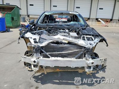 Zdjęcie 9 z 24 samochodu: 2017 MERCEDES-BENZ C 300 4MATIC VIN:55SWF4KB4HU194459 - miniatura