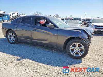Czwarte zdjęcie samochodu z boku: 2019 DODGE CHARGER SXT VIN:2C3CDXBG9KH753260 - miniatura