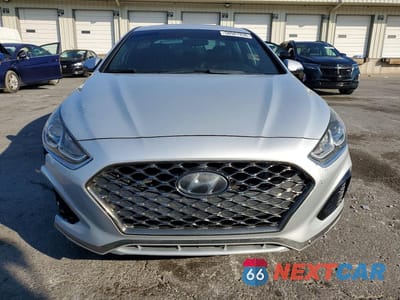 Piąte zdjęcie samochodu w środku: 2019 HYUNDAI SONATA SPORT VIN:5NPE34AFXKH779887 - miniatura