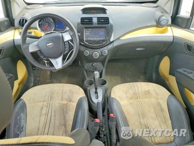Zdjęcie 8 z 12 samochodu: 2014 CHEVROLET SPARK 1LT VIN:KL8CD6S99EC546973 - miniatura