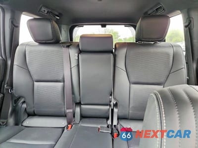 Zdjęcie 10 z 14 samochodu: 2025 TOYOTA LAND CRUISER BASE VIN:JTEABFAJ8S5011905 - miniatura