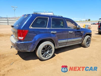 Trzecie zdjęcie samochodu z tyłu: 2005 JEEP GRAND CHEROKEE LAREDO VIN:1J4GR48K25C718084 - miniatura