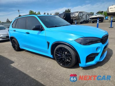Czwarte zdjęcie samochodu z boku: 2017 BMW X5 M VIN:5YMKT6C34H0U39407 - miniatura