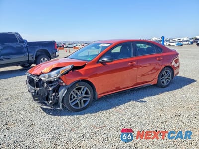 2021 KIA FORTE GT LINE 3KPF34AD2ME390204 - główne zdjęcie licytacji z USA - miniatura