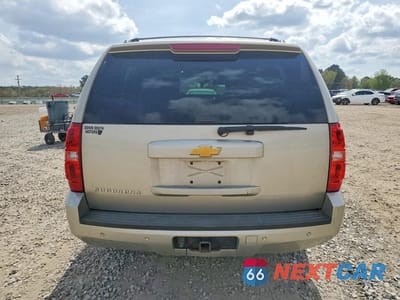Zdjęcie 6 z 13 samochodu: 2013 CHEVROLET SUBURBAN K1500 LT VIN:1GNSKJE76DR129562 - miniatura