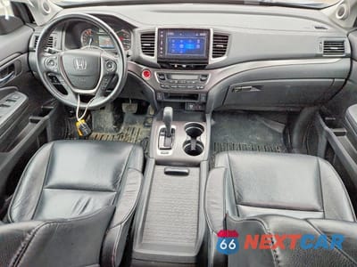 Zdjęcie 8 z 13 samochodu: 2017 HONDA PILOT EXL VIN:5FNYF6H67HB090967 - miniatura