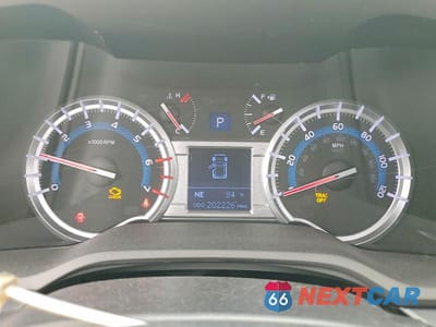 Zdjęcie 9 z 13 samochodu: 2017 TOYOTA 4RUNNER LIMITED VIN:JTEZU5JR4H5151035 - miniatura