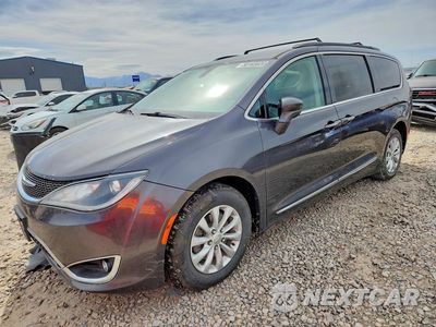 2017 CHRYSLER PACIFICA TOURING L 2C4RC1BGXHR667478 - główne zdjęcie licytacji z USA - miniatura