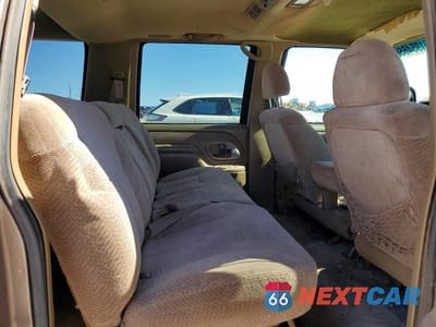 Zdjęcie 10 z 12 samochodu: 1995 CHEVROLET SUBURBAN C2500 VIN:3GNGC26K2SG102593 - miniatura