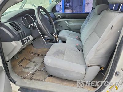 Zdjęcie 7 z 12 samochodu: 2010 TOYOTA TACOMA BASE VIN:5TENX4CN1AZ707335 - miniatura